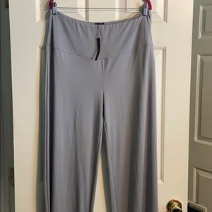 Arolina NWT Stretch Wide Leg Palazzo Pants